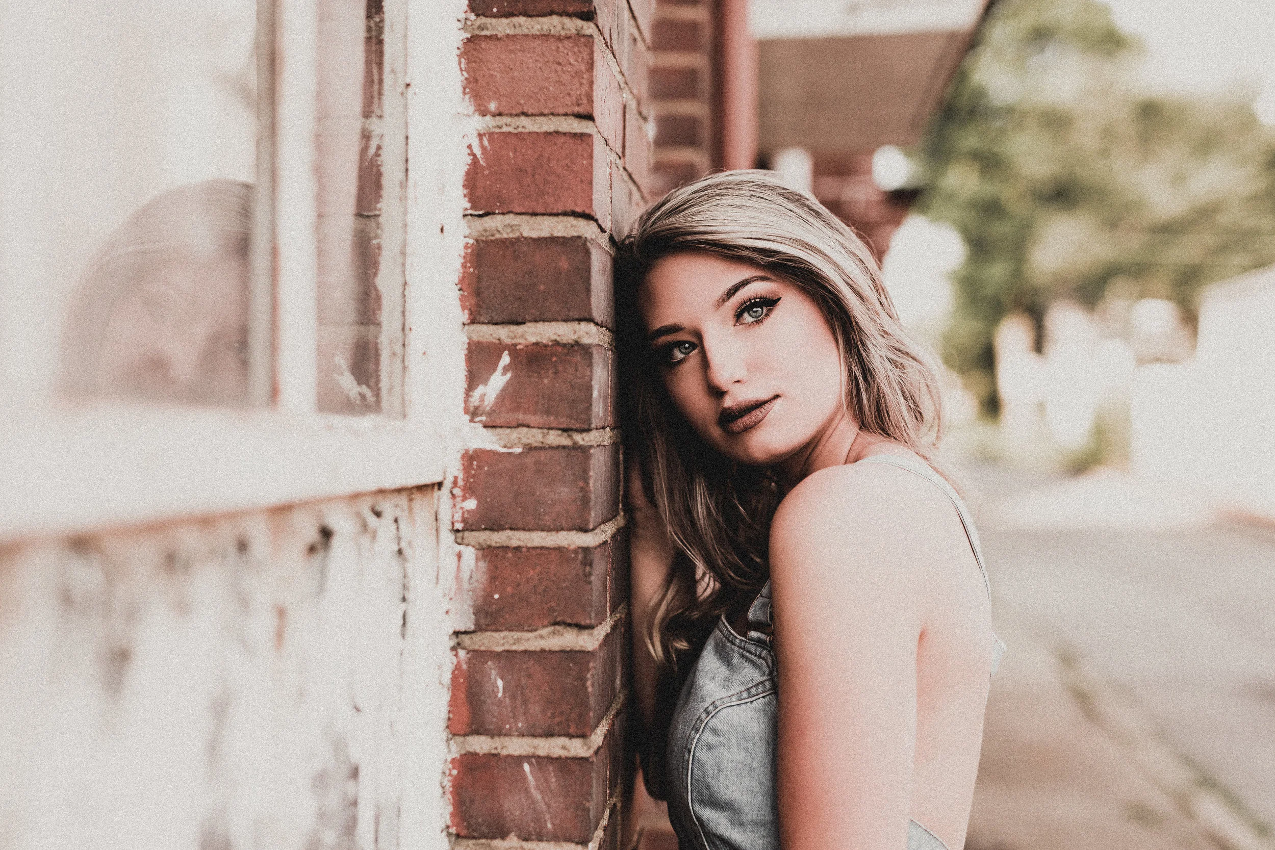 PITTSBURGH SENIOR PHOTOGRAPHER - 5W7A7732.jpg