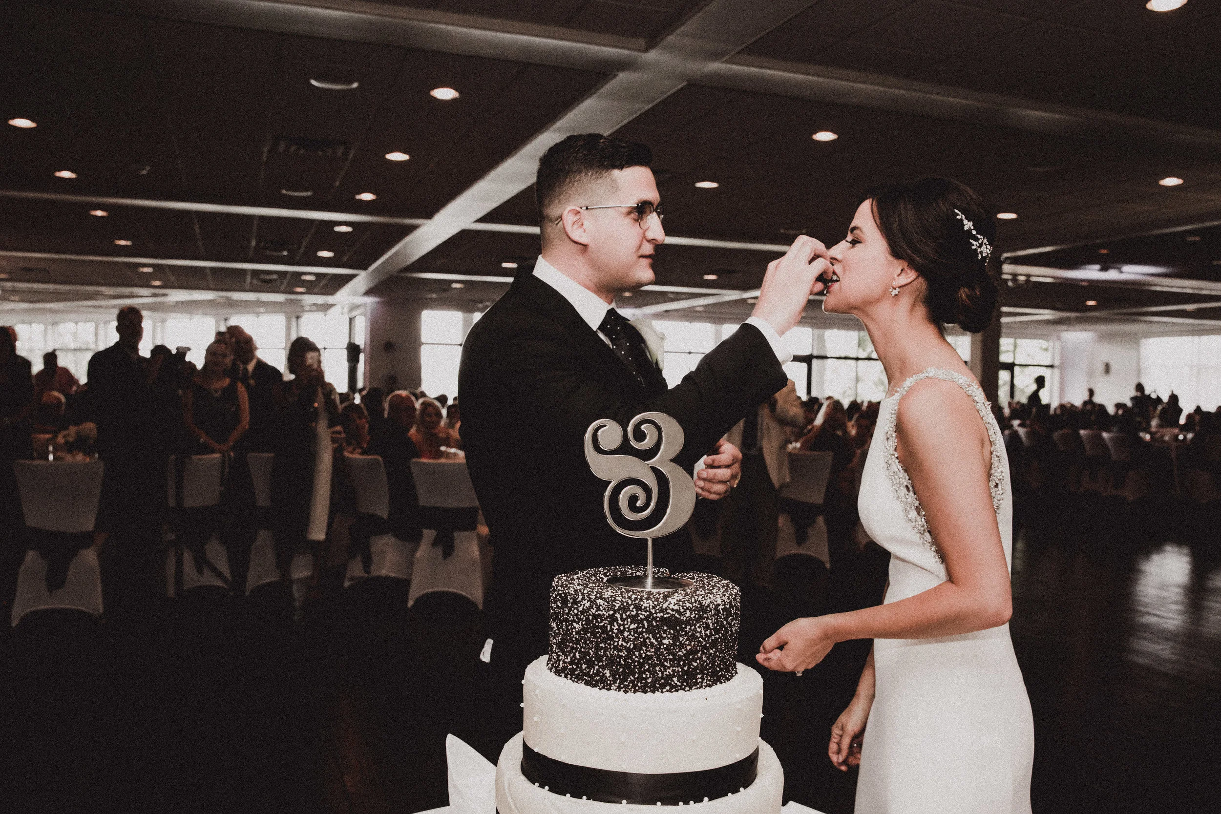 BUTLER, PA WEDDING PHOTOGRAPHER - 5W7A6038.jpg