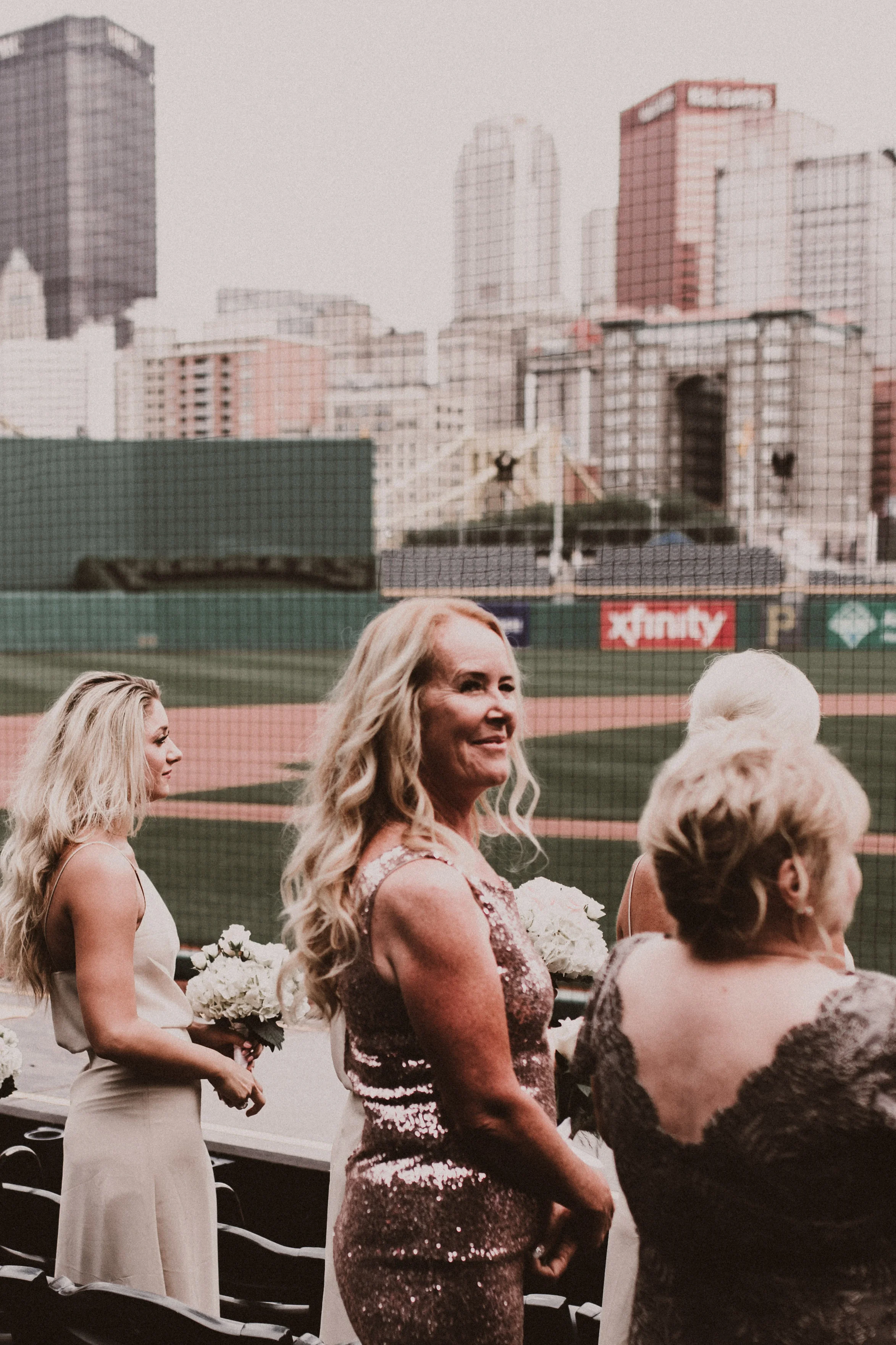 BUTLER, PA WEDDING PHOTOGRAPHER - 5W7A3549.jpg