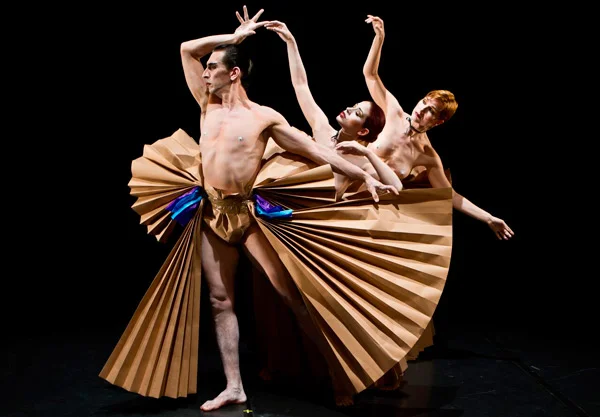 Harp, Dancers, Piano: Interview with Tomás Gueglio and Ben Melsky 