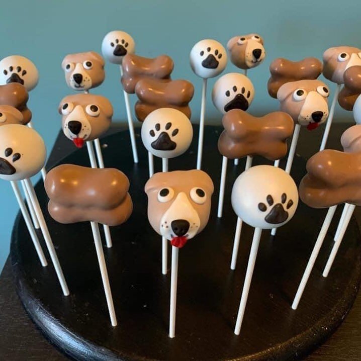 We love #VetTechs. #cakepops #vettechsareamazing