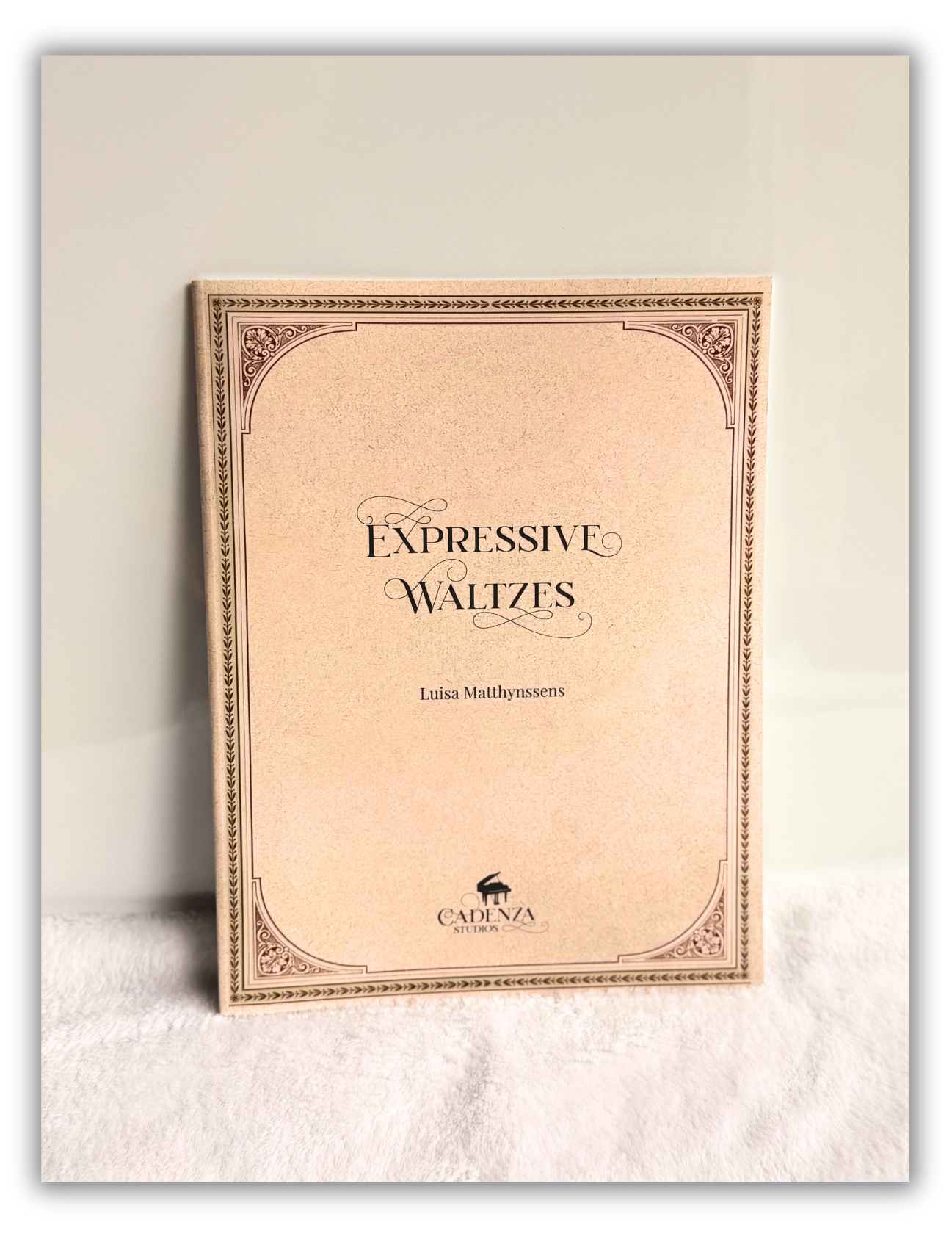 Expressive Waltzes (Paperback)