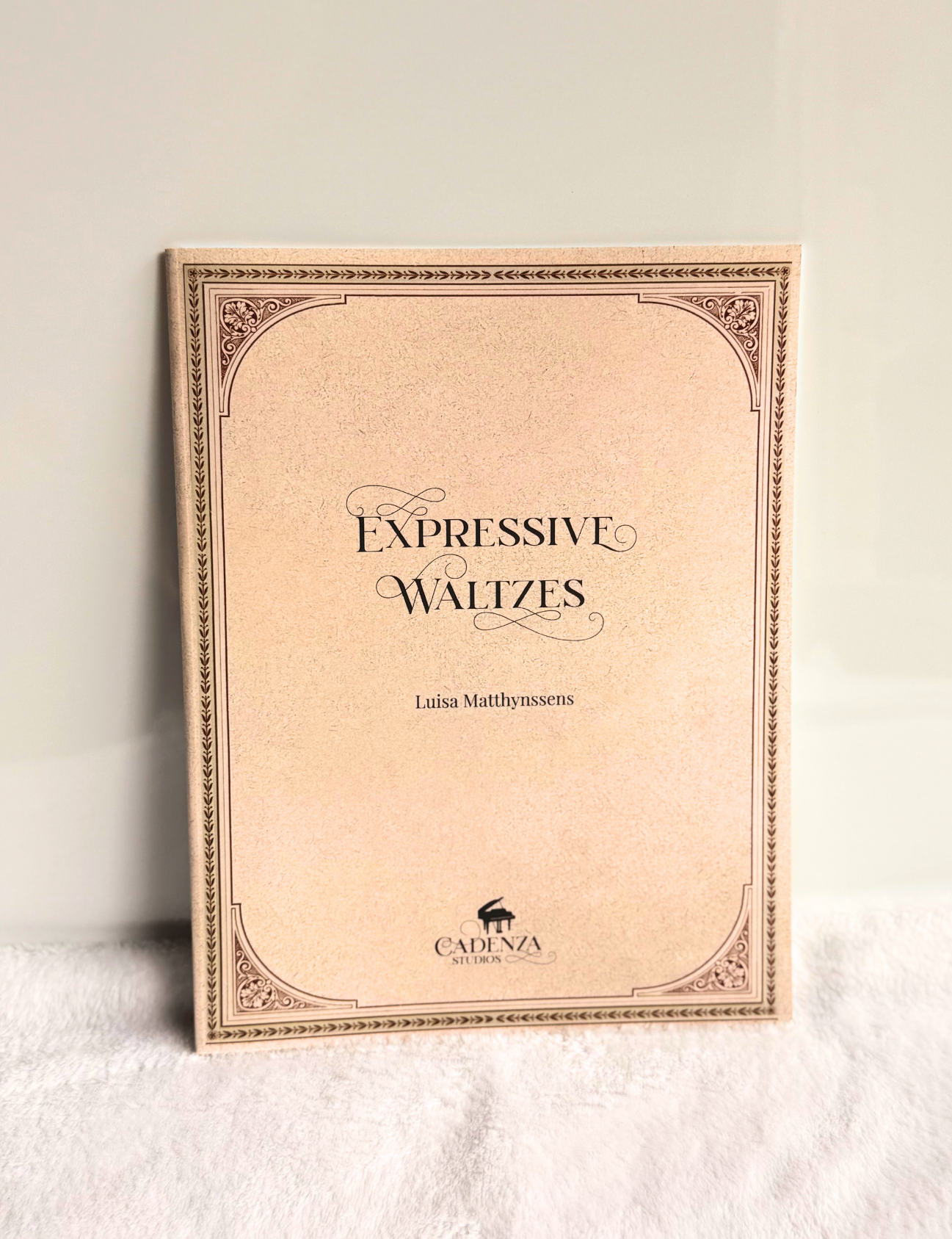 Expressive Waltzes (Paperback)