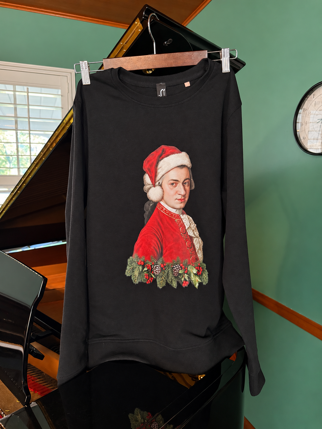 Mozart Sweatshirt.png