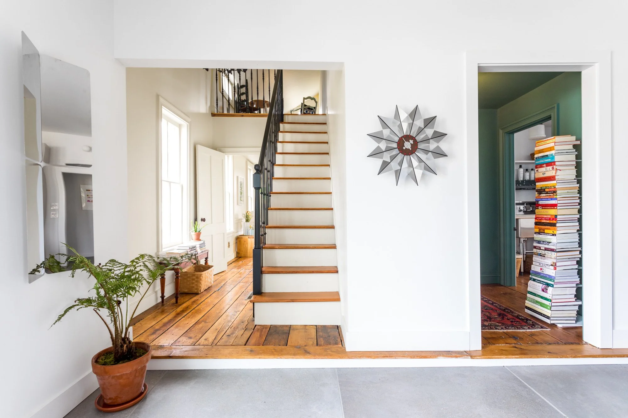 Germantown stairs to hallway.jpeg