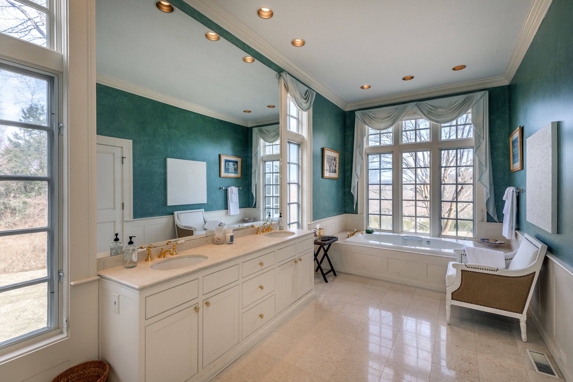 primary bath2.jpg