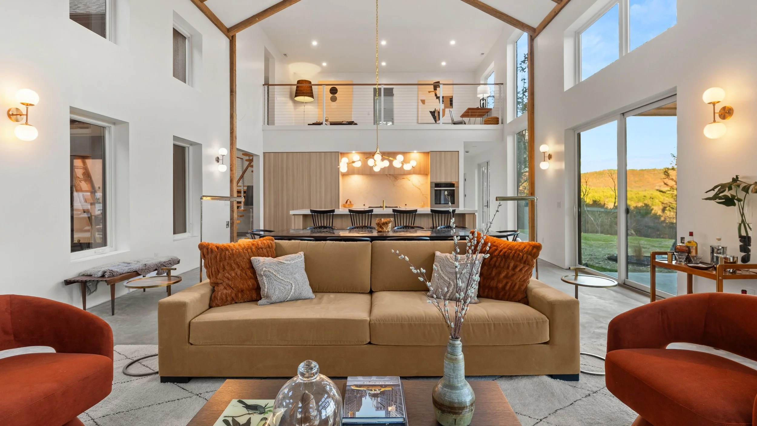 40 East Alford Rhonda Cyr LR