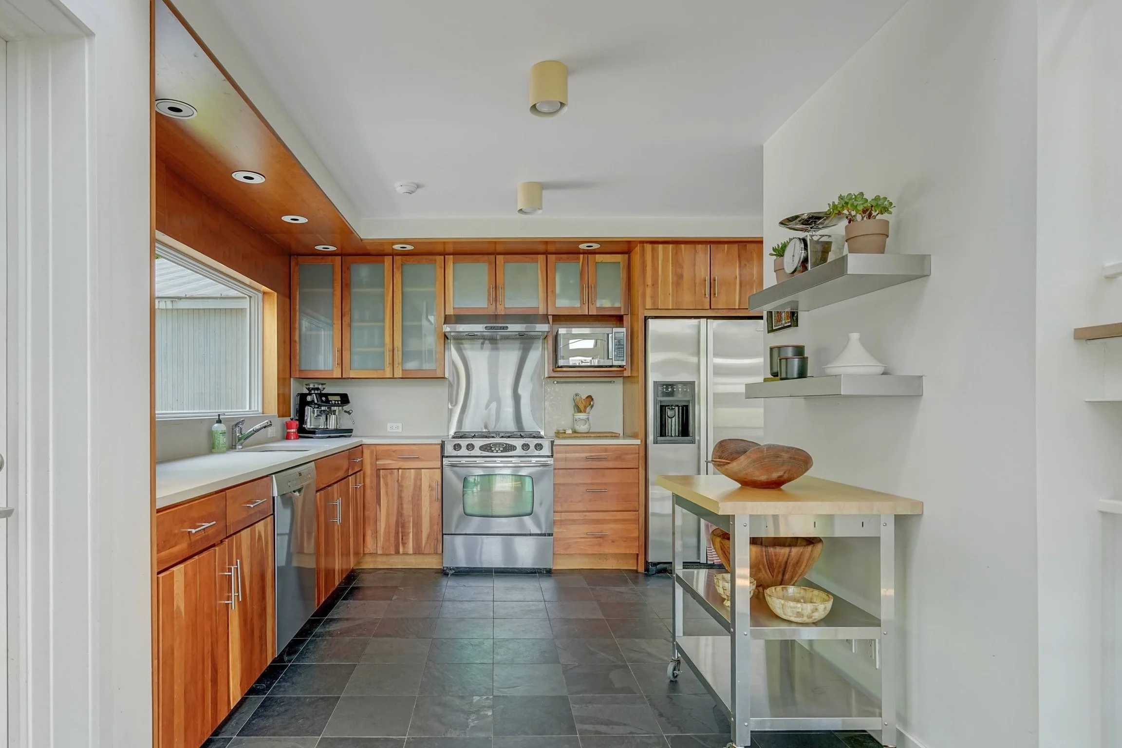 becket-beauty-2026-alden-real-estate4D118D0A-F7B7-4498-857C-2E4F723B602B 2.jpg