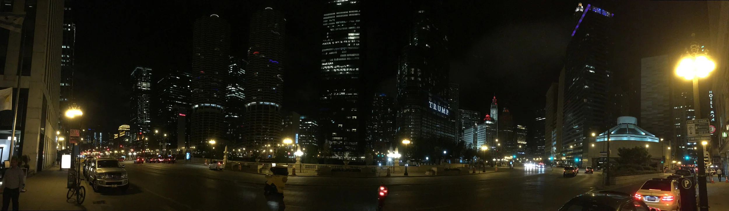 chicago-downtown-night-banner-erik-kielisch.JPG