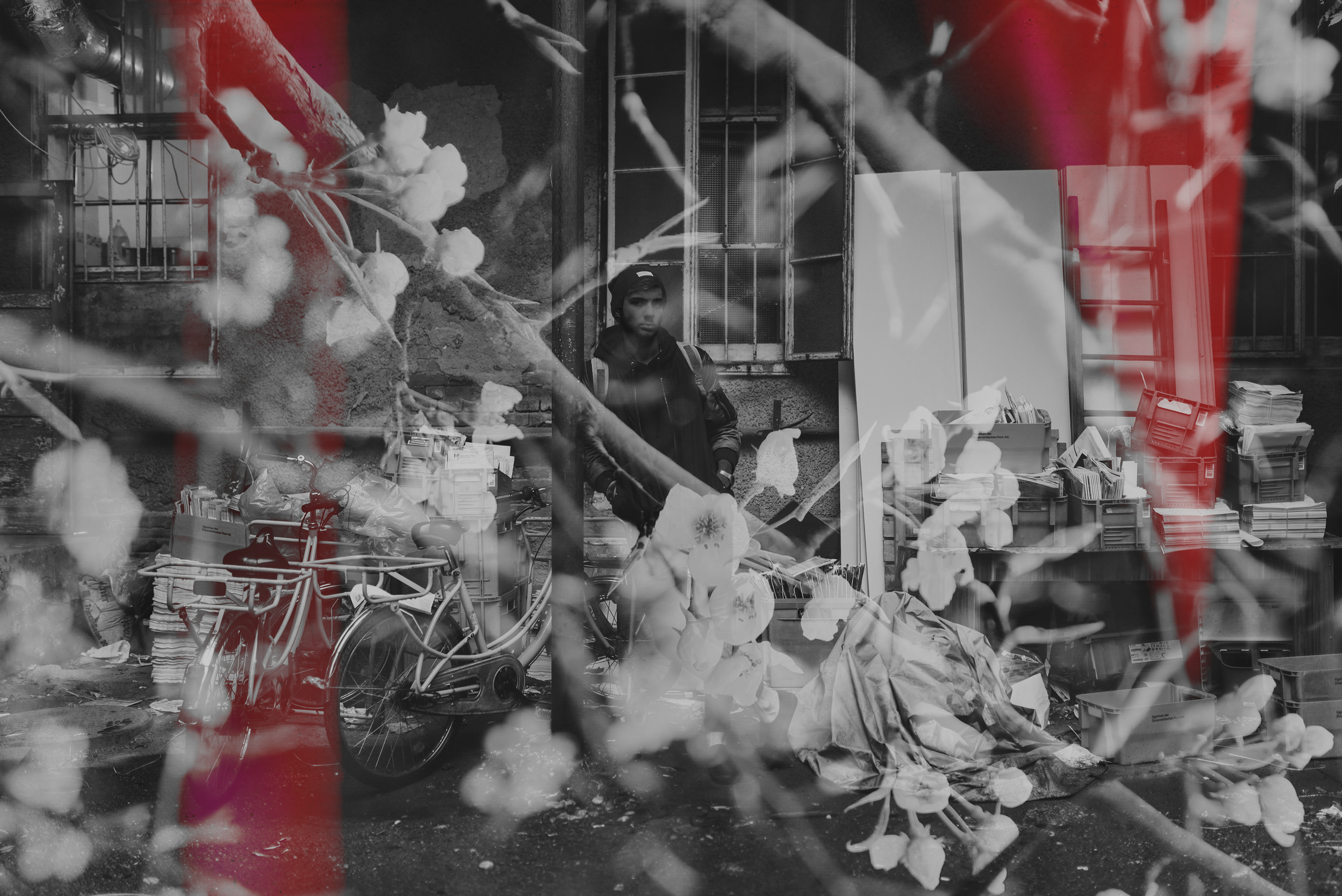 Header Image 09 - light leak.png
