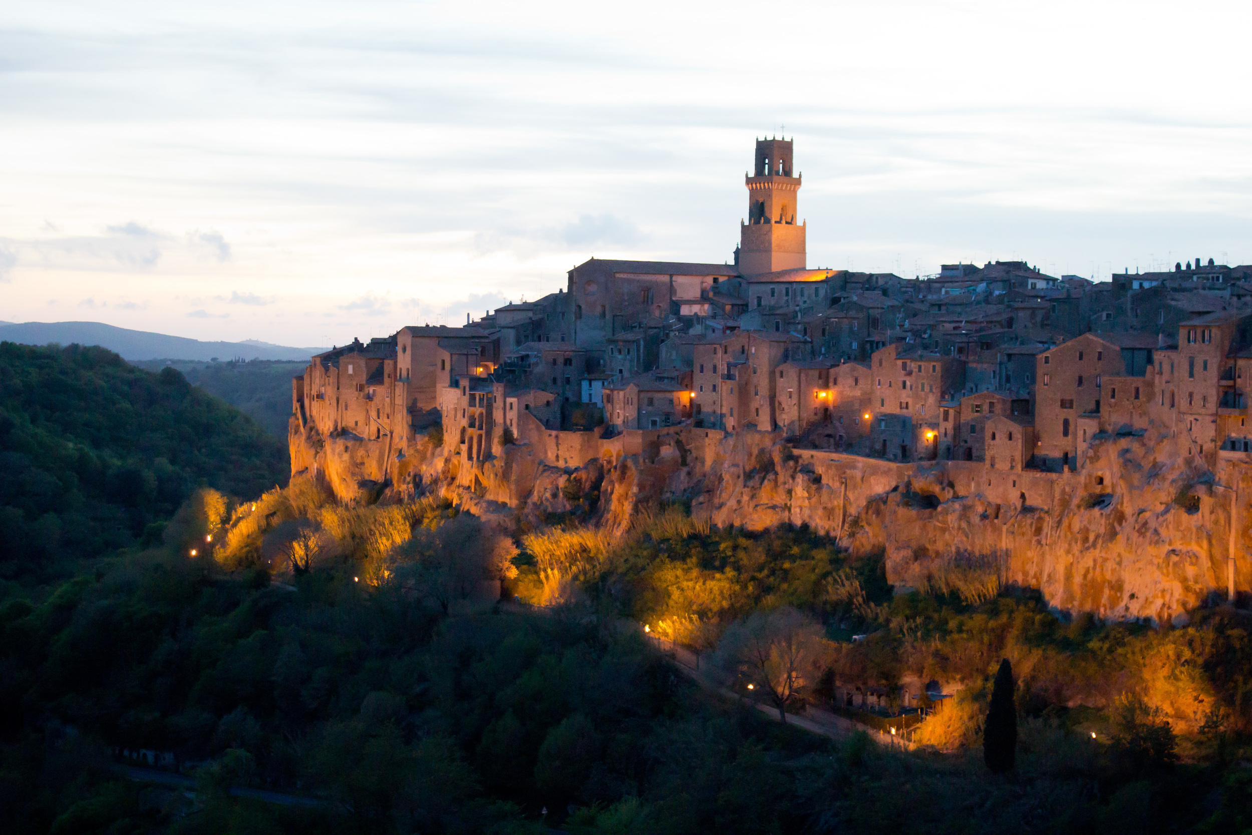  Enjoy breathtaking views and immerse yourself in Tuscan culture. 