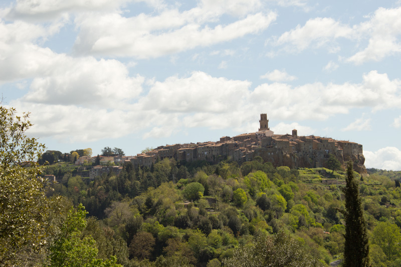  Pitigliano sits high above the surrounding countryside. 