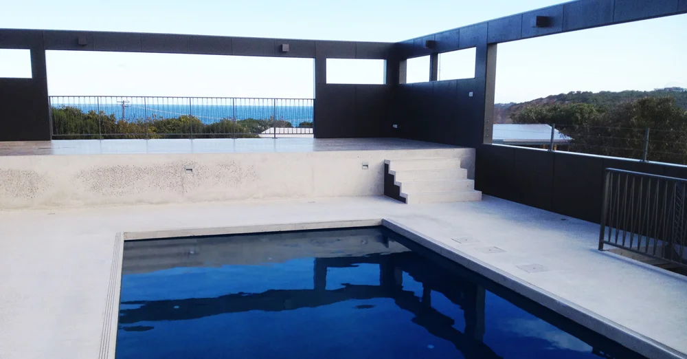 SLAB INTEGRATED SWIMMING POOLS