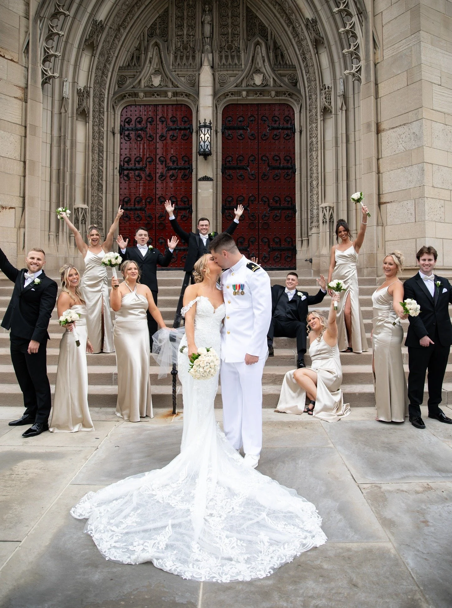 It was a joy documenting Karly &amp; Matthew's remarkable day at two of Pittsburgh's most iconic, historic backdrops! This is a wedding that will stand the test of time.

#HeinzChapelWedding #SoldiersAndSailors #PittsburghPA #MilitaryGroom #ClassicWe