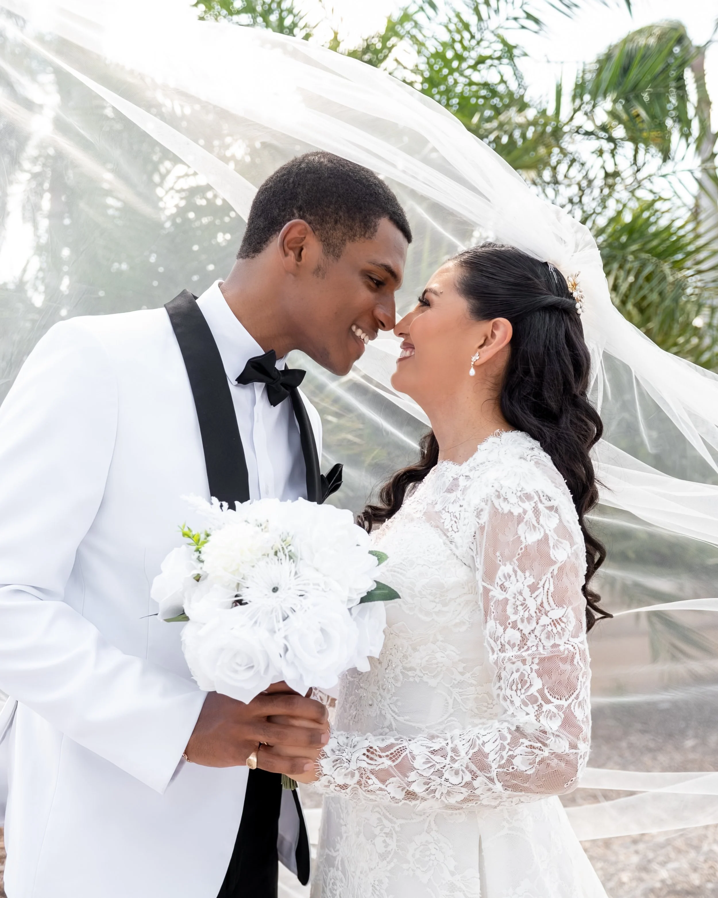 Cindy &amp; Kelvin celebrated their love surrounded by family and friends at the beautiful Nob Hill Soccer Club Park in Sunrise, Florida. A day filled with genuine emotion and unforgettable memories!

Thank you, Cindy &amp; Kelvin, for trusting us to