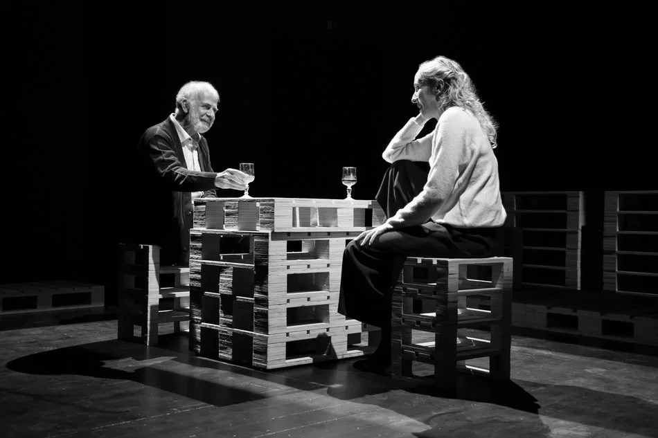 Heisenberg - Neos Kosmos Theatre
