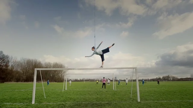 Uniqlo - This Way To Utopia