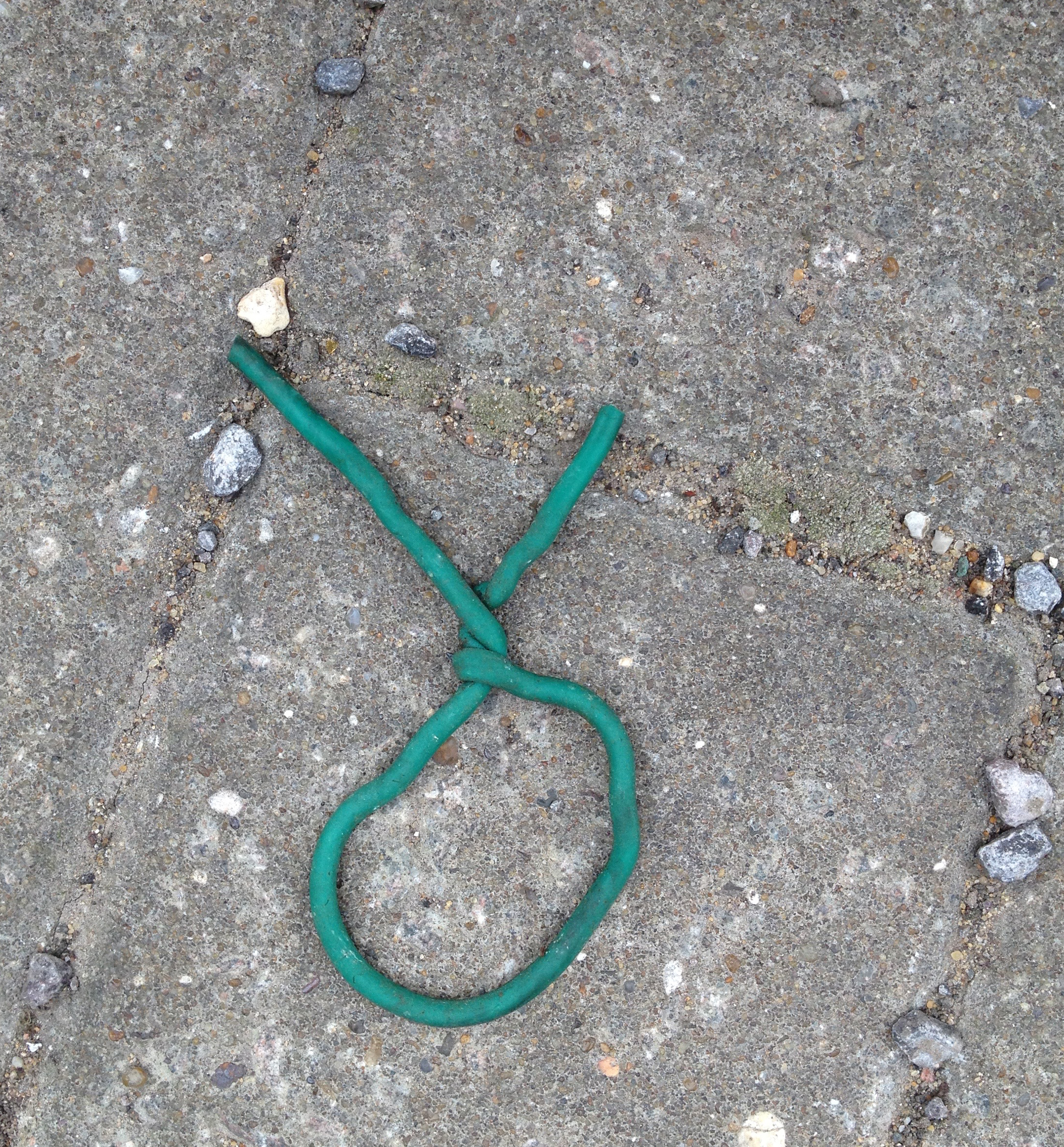 green knot.jpg