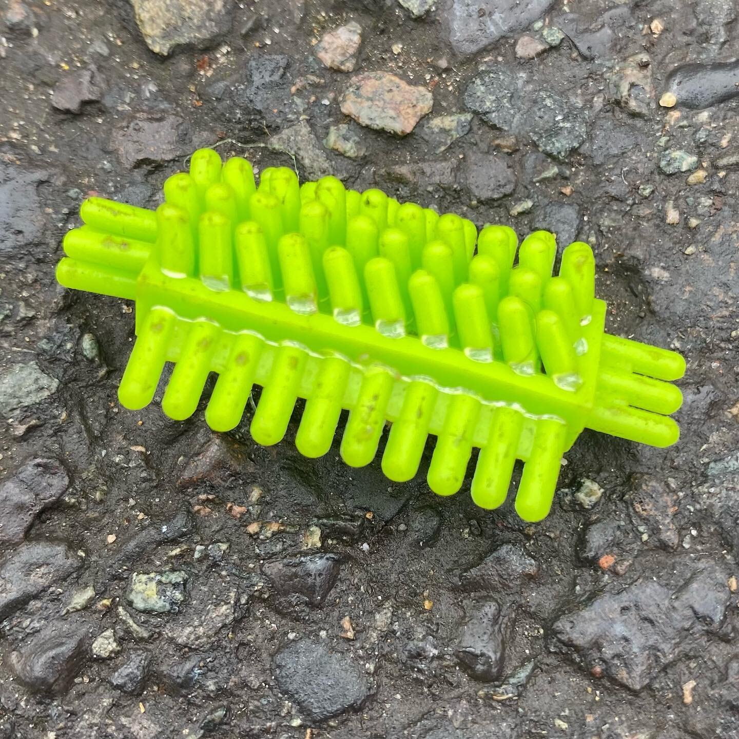 #plastic #foundobjects #found #archive #collection #street #pavement #plasticpollution #plasticpollutes #toy