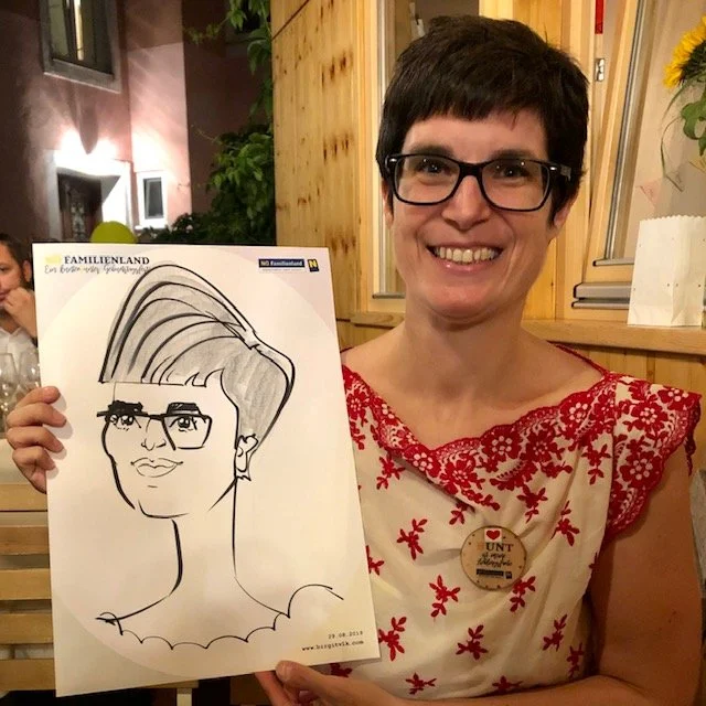 Karikatur Schnellzeichnung gezeichnet von Birgit Vlk bei einem Geburtstagsfest