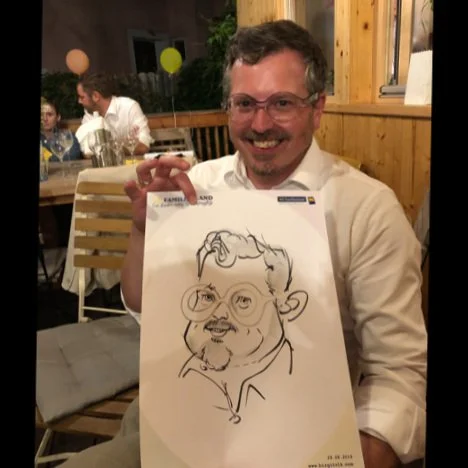 Karikatur Schnellzeichnung gezeichnet von Birgit Vlk bei einem Geburtstagsfest