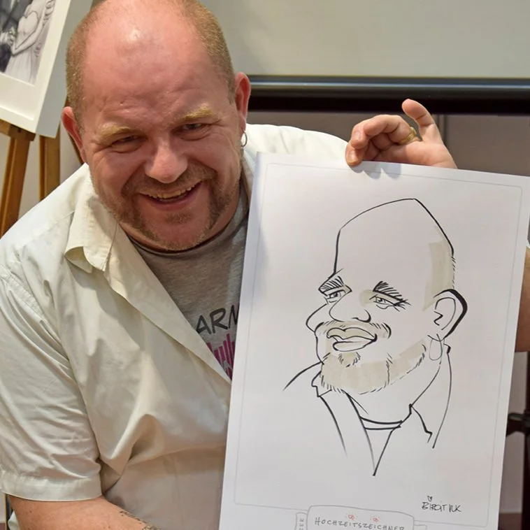 Birgit-Vlk-Schnellzeichnerin-Karikaturistin-Livezeichnerin-Hochzeitsmesse-web_bi_DSC0244.jpeg
