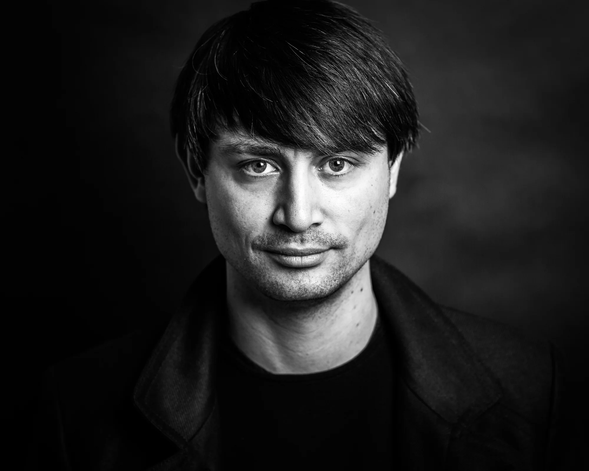 ASYNNOTT_Headshots-002.jpg