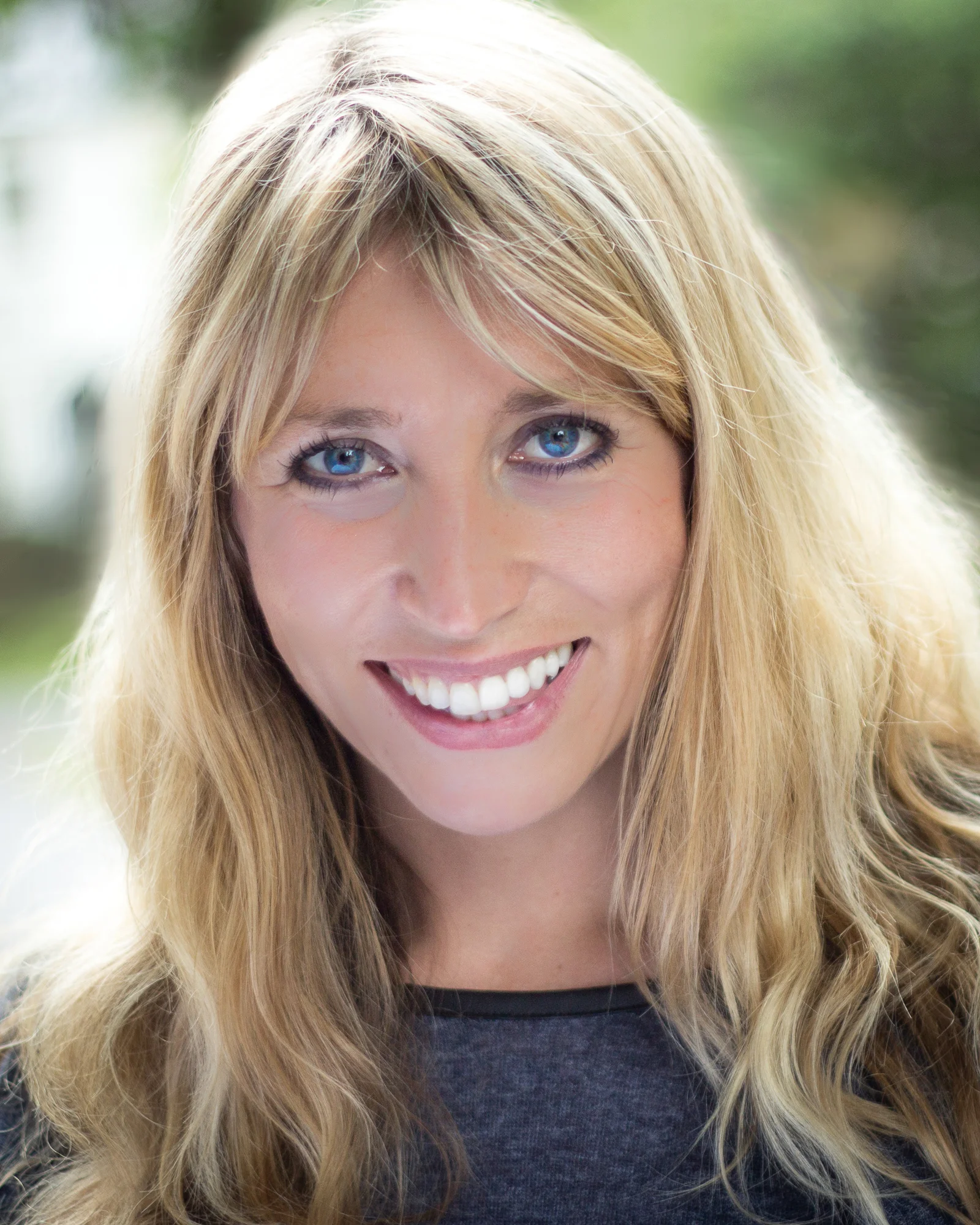 ASYNNOTT_Headshots-009.jpg