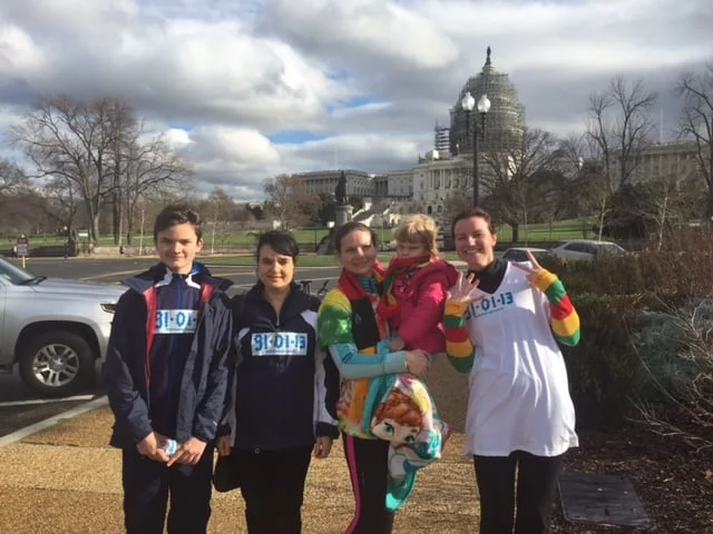 Mokyklos bendruomenė dalyvavo bėgime, skirtame Lietuvos Laisvės gynėjų dienai