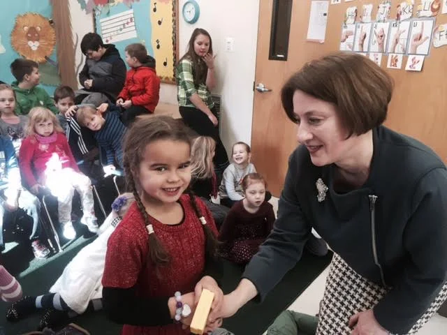 Meškis Peškis- “Pelėdžiukų” klasės naujasis draugas