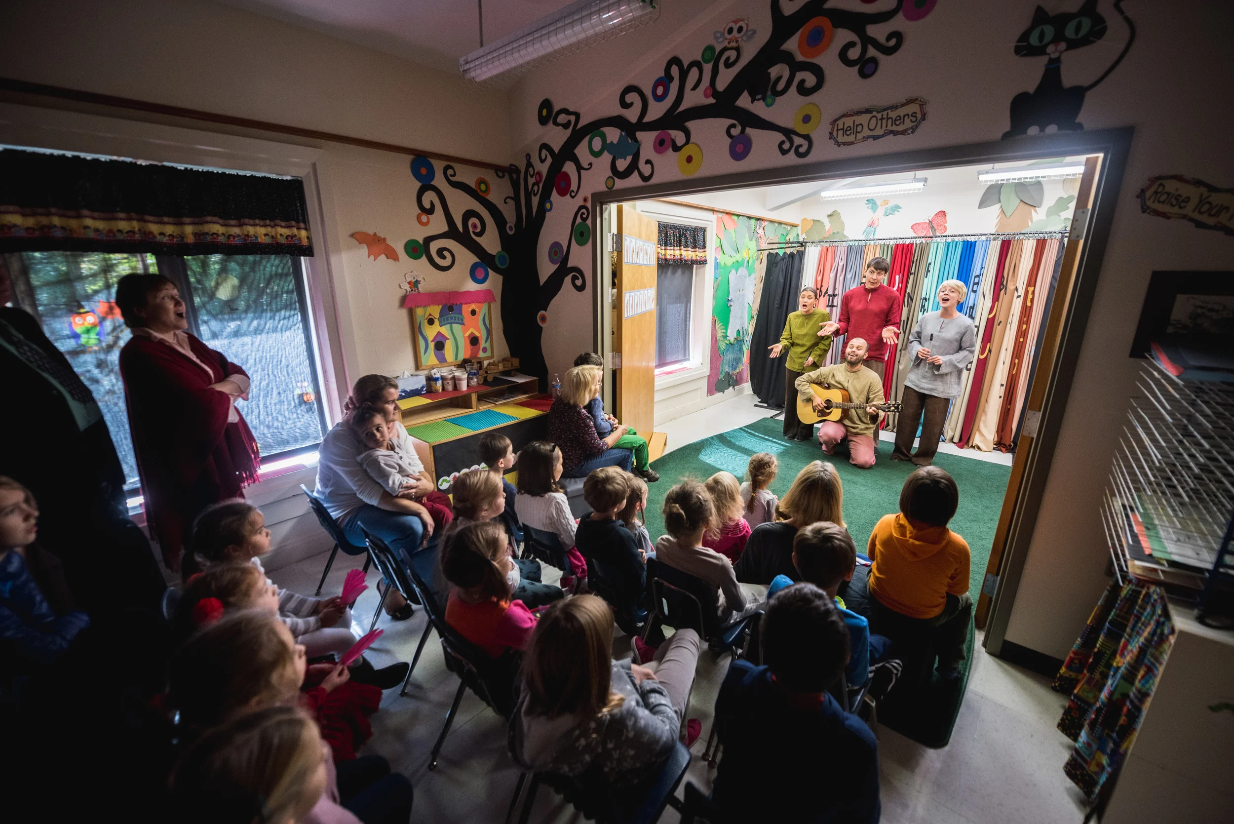 THE VILNIUS THEATRE LABORATORY COMPANY “OPEN CIRCLE” VISITS THE SCHOOL