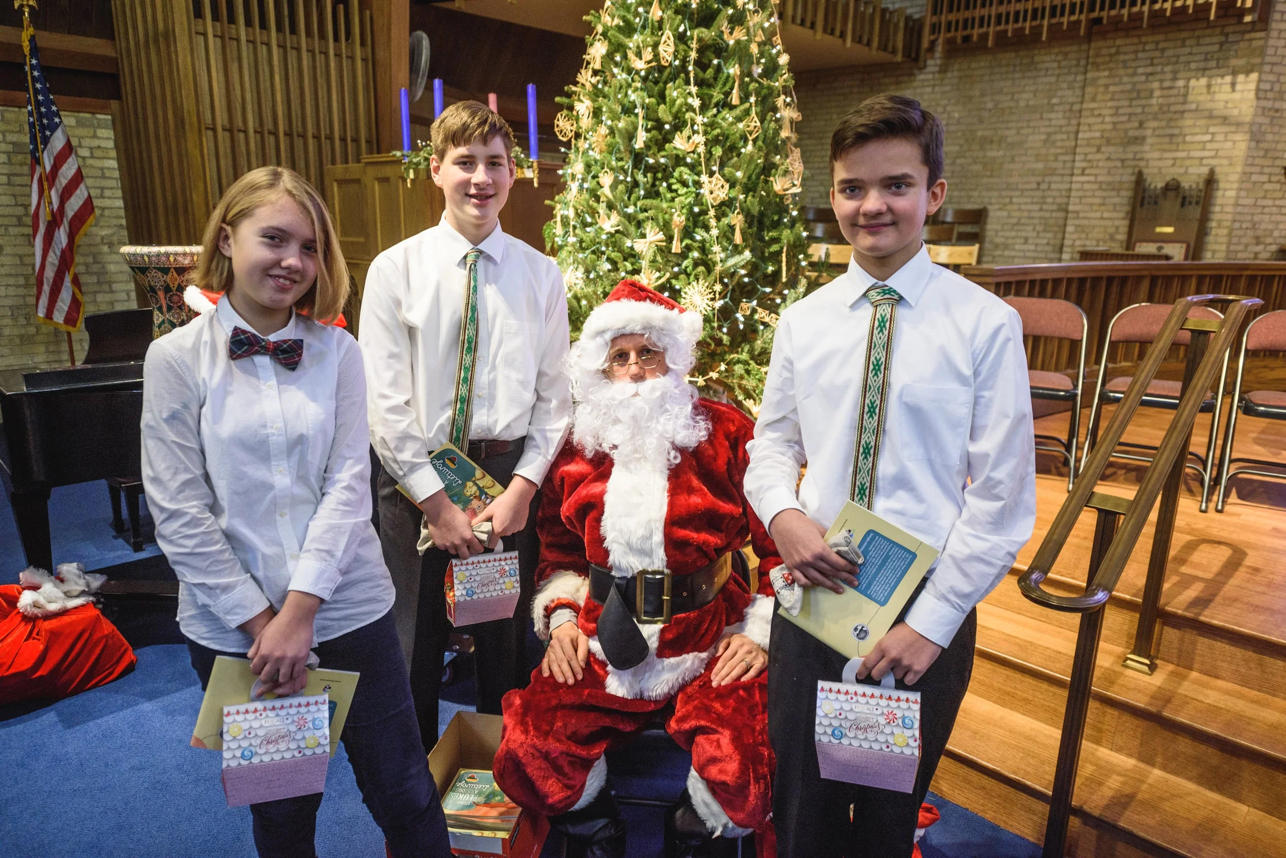 CHRISTMAS CONCERT AT THE SCHOOL