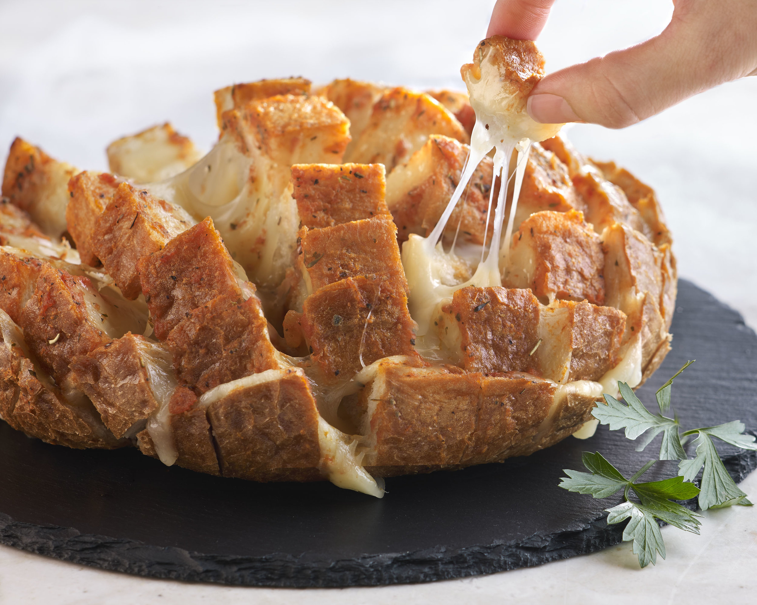 Provolone Extra Pull Apart Bread