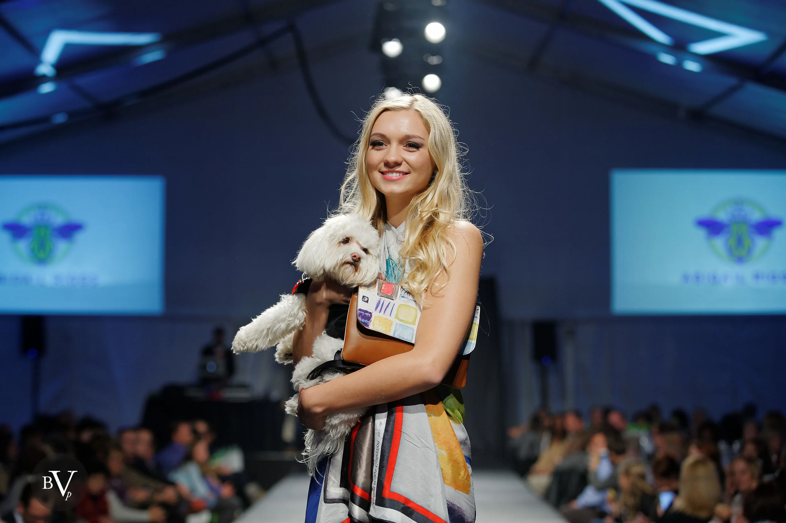 2015-10-15_Puppy_Love_1311.jpg