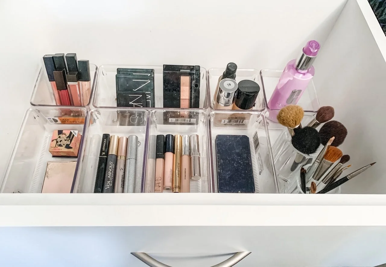 IT'S ORGANIZED, Makeup Drawer Makeover