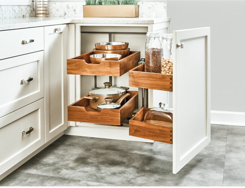 It S Organized Corner Cabinet Solutions, How To Organize Blind Corner Cabinet