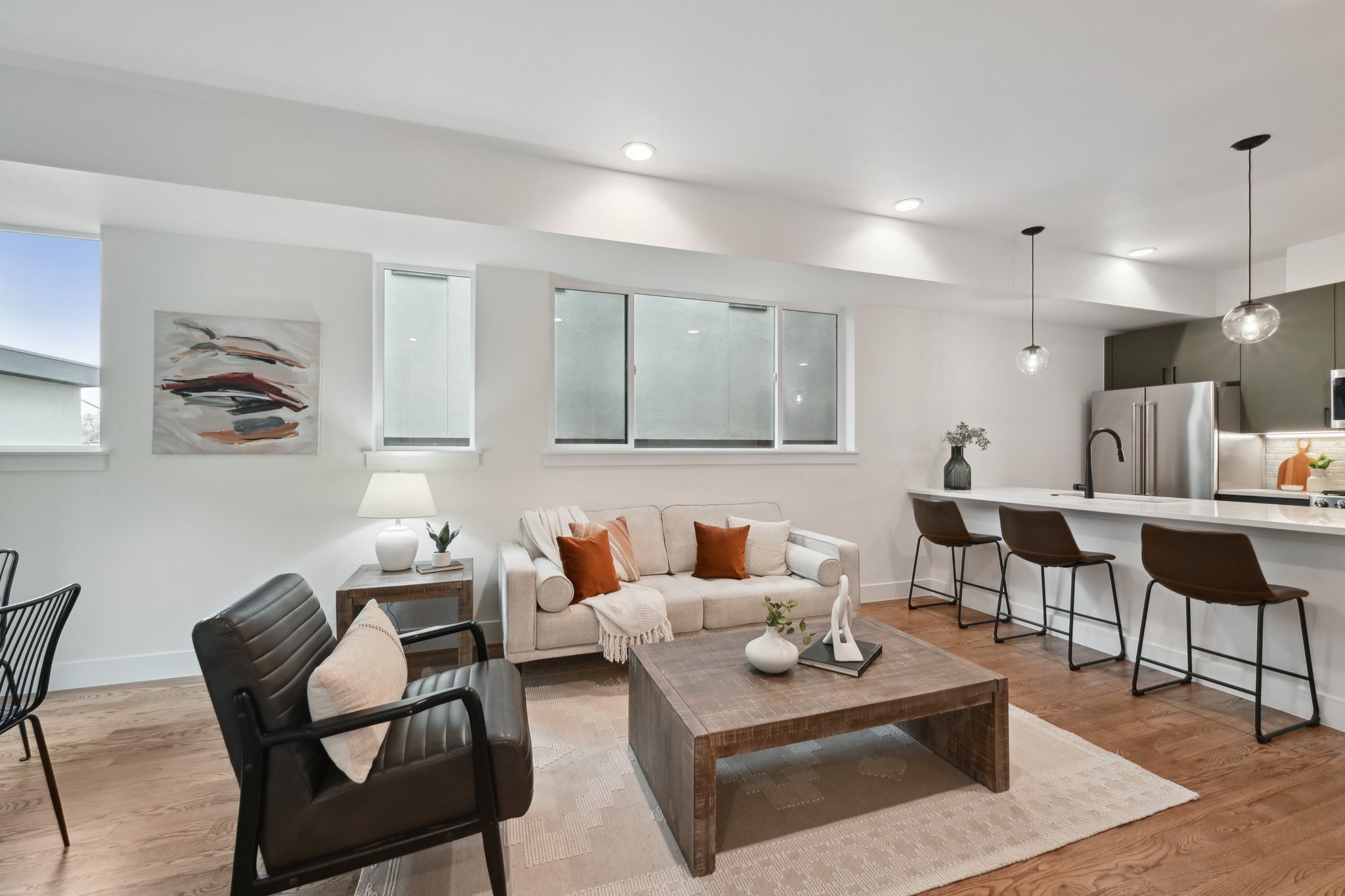 004 Living room.jpg