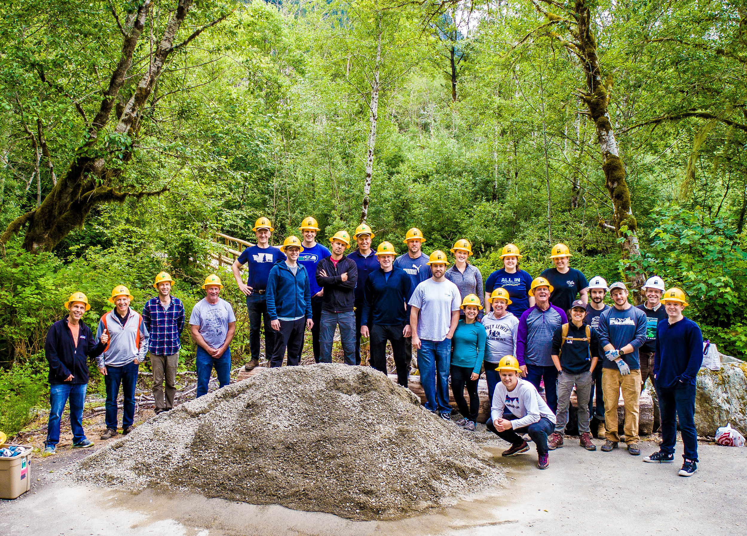 NAI PSP professionals at the Pratt Bar Trail Volunteer Event