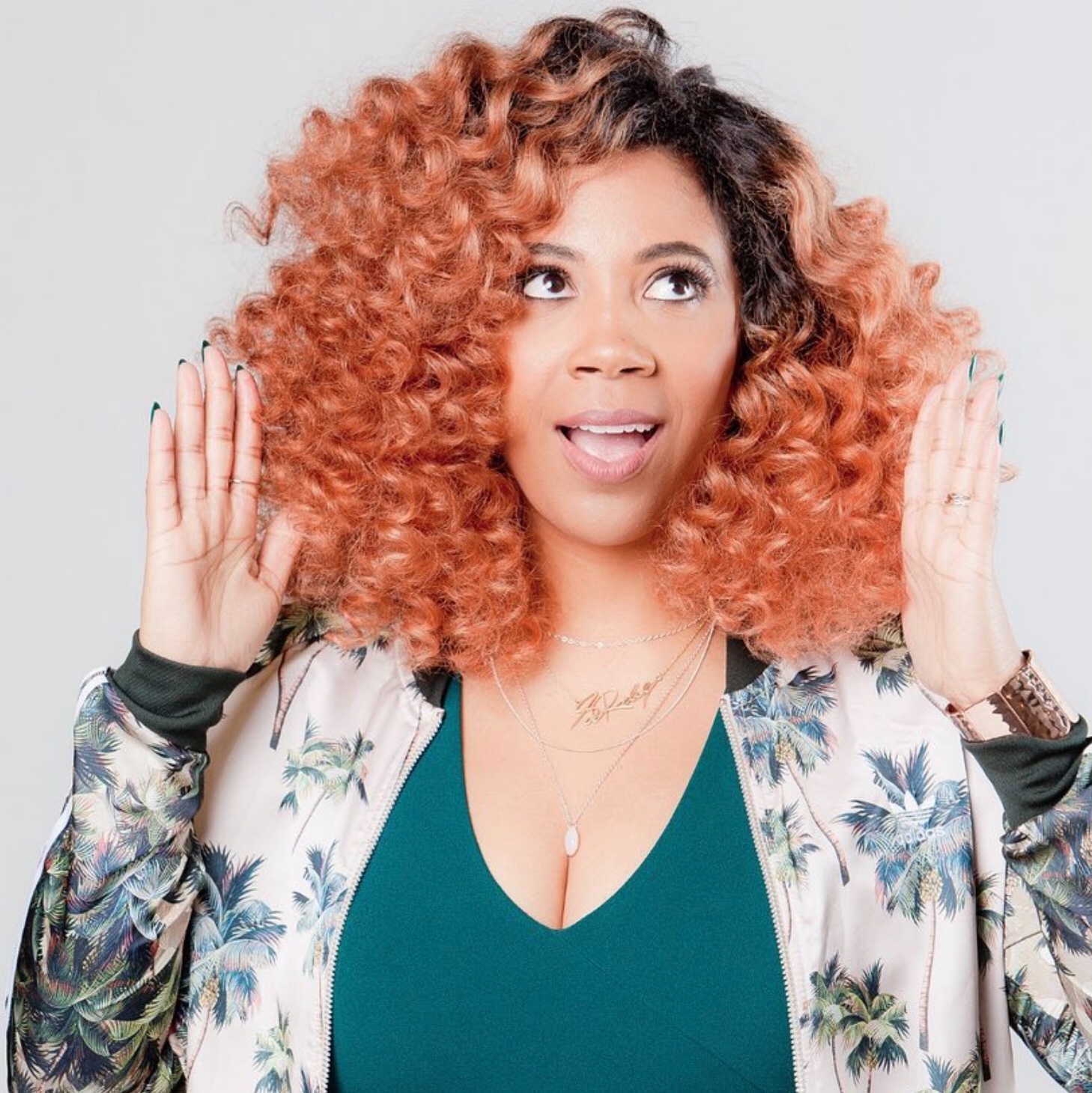 COME SIS WITH ME Name : Mia Loiuise Randall Instagram : Instagram.com/heymialouise Boss moves : Entrepreneur, Housewife, Grad Student Hobby: Learning How much time do you spend on your hair?: Ugh sigh. Not enough it feels like, but in styling day it's about an hour and wash days it’s about 2 or more hours. If 2 of your favorite products got discontinued , what would you do?: I would cut my hair off and wear hats! What are your favorite products currently?: Kenra Dual purpose conditioner, Redken curvaceous ringlet lotion, and Righteous Roots oil. Who’s side do you get your texture of hair from?: Texture is a mixture of mom and dad. Where do you get your curls from?: My curls are a beautiful concoction of Puerto Rican and a Haitian blend. Are you a transition or big chop type of curls?: Hmm, both maybe? I have done years of transitions but my curls really "popped" after my cut! DIY or product junkie? : Definitely a product junkie, I have a cabinet full of half used bottles to prove it. What advice would you give to a Curly girl who is about to embark on a curly hair journey?: Have fun ! It's amazing to be free and thats what defines a true curly journey...Freedom ! What advice would you give your 13 year old self ?: Don't touch it, leave it alone ! Wash, condition, go ! Now !! I like to use my platform to empower women . How do you use your platform?: I use it to build connections with beautiful and wonderful women from all over . I want to share the power of Sisterhood with the world and help develop all categories physically, mentally, healthy women !