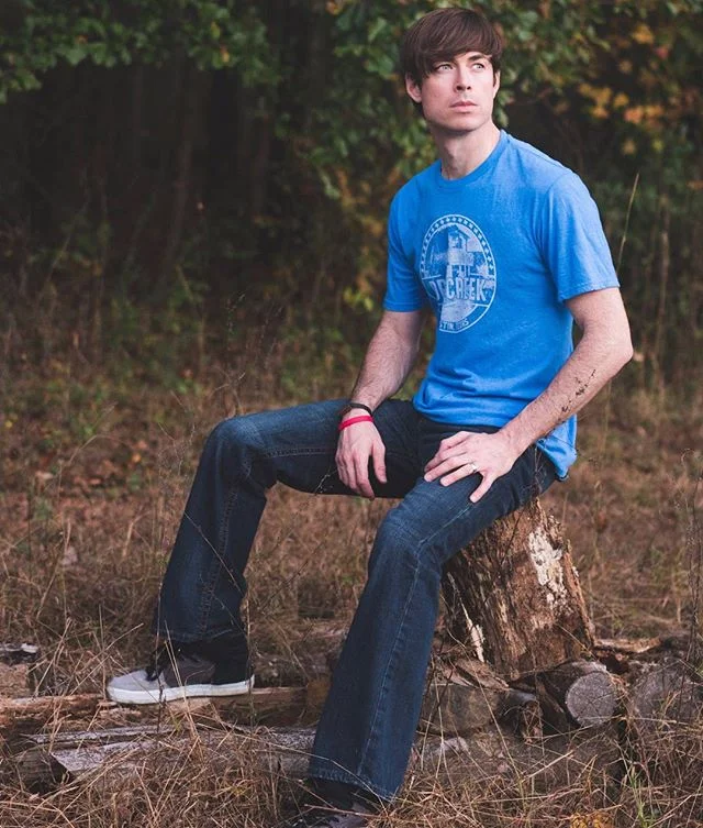 "Someone is sitting in the shade today because someone planted a tree a long time ago." -Warren |  the most comfortable t-shirts...thank you @barefootandcrazy1985 |  see link in my bio