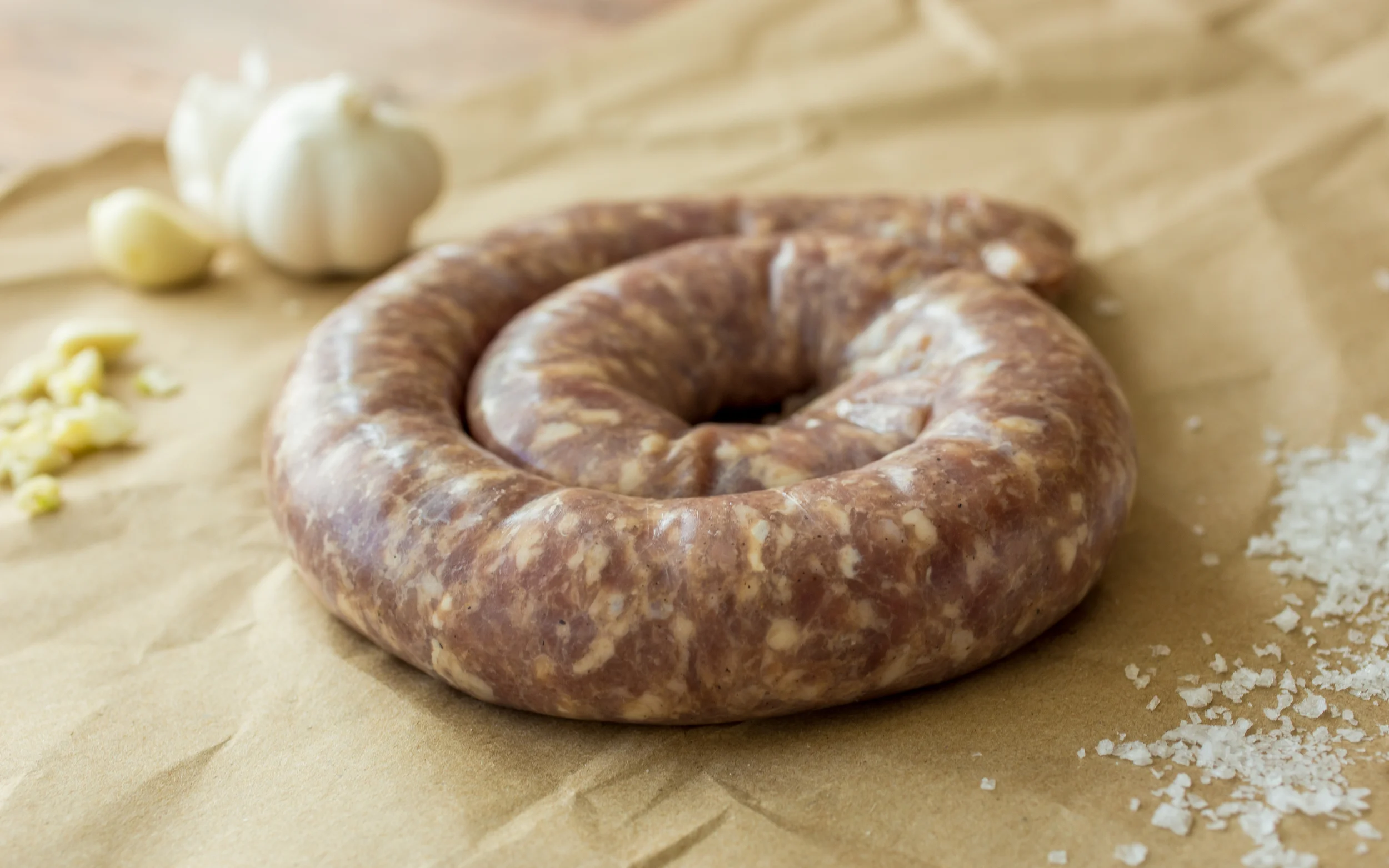 Fresh Garlic Bratwurst 1, hi res.jpg