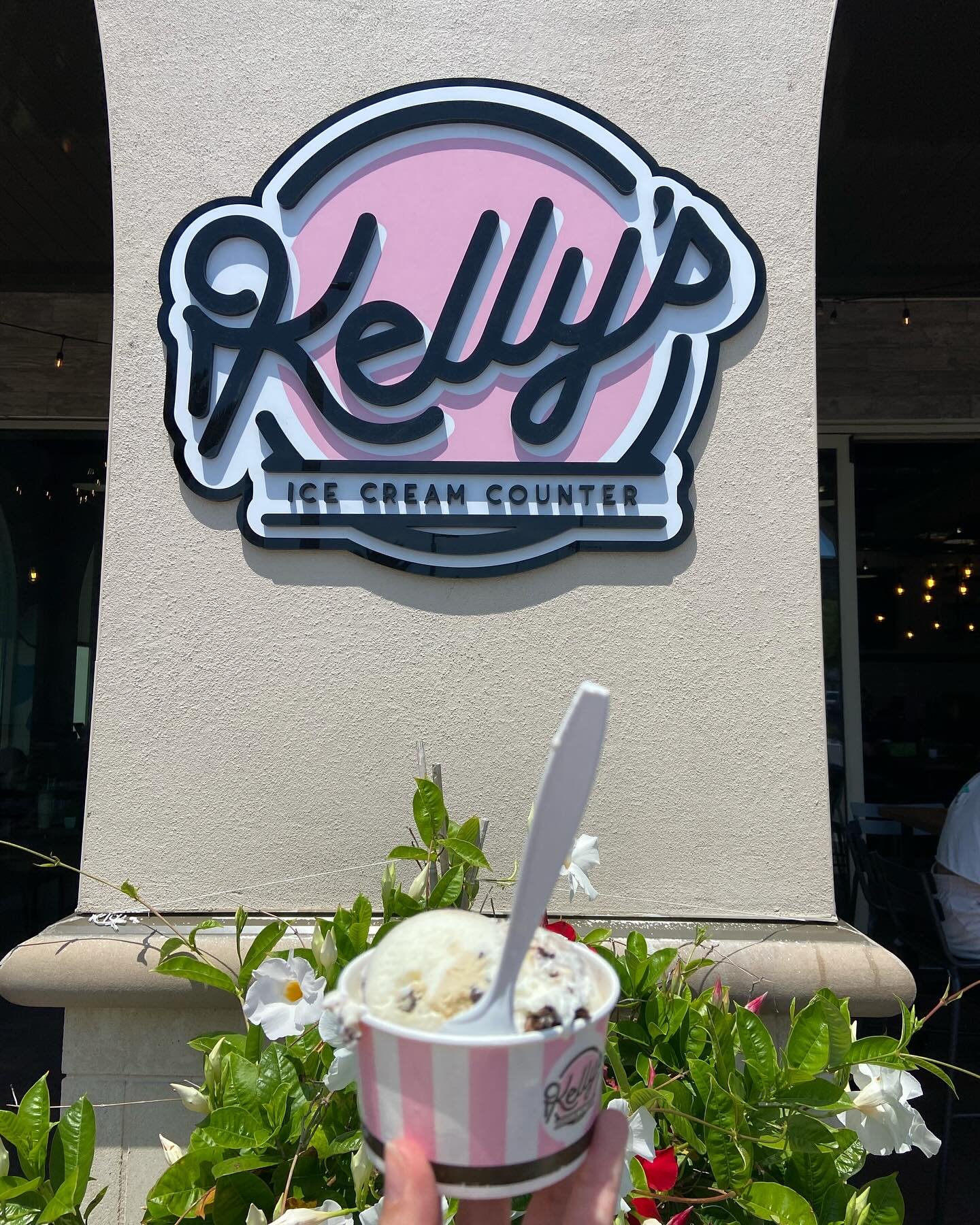 Visit @foxtailcoffeejax to get some @kellyshomemadeicecream and 15% of your purchase will benefit @ufhealthjax and @wolfsonchildren