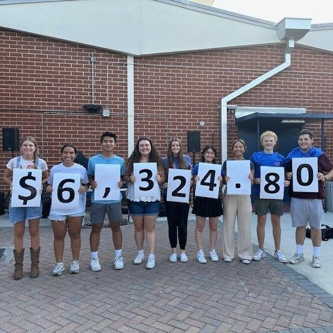 We are so grateful for the AMAZING Dance Marathon students who have worked hard year-round to fundraising for @cmnhospitals and the patients at @ufhealthjax and @wolfsonchildren! We had an amazing year with @ospreymiracle, @wolfsonmiracles, @episcopa