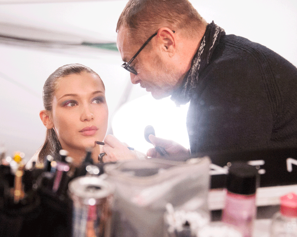 Bella-Hadid.gif