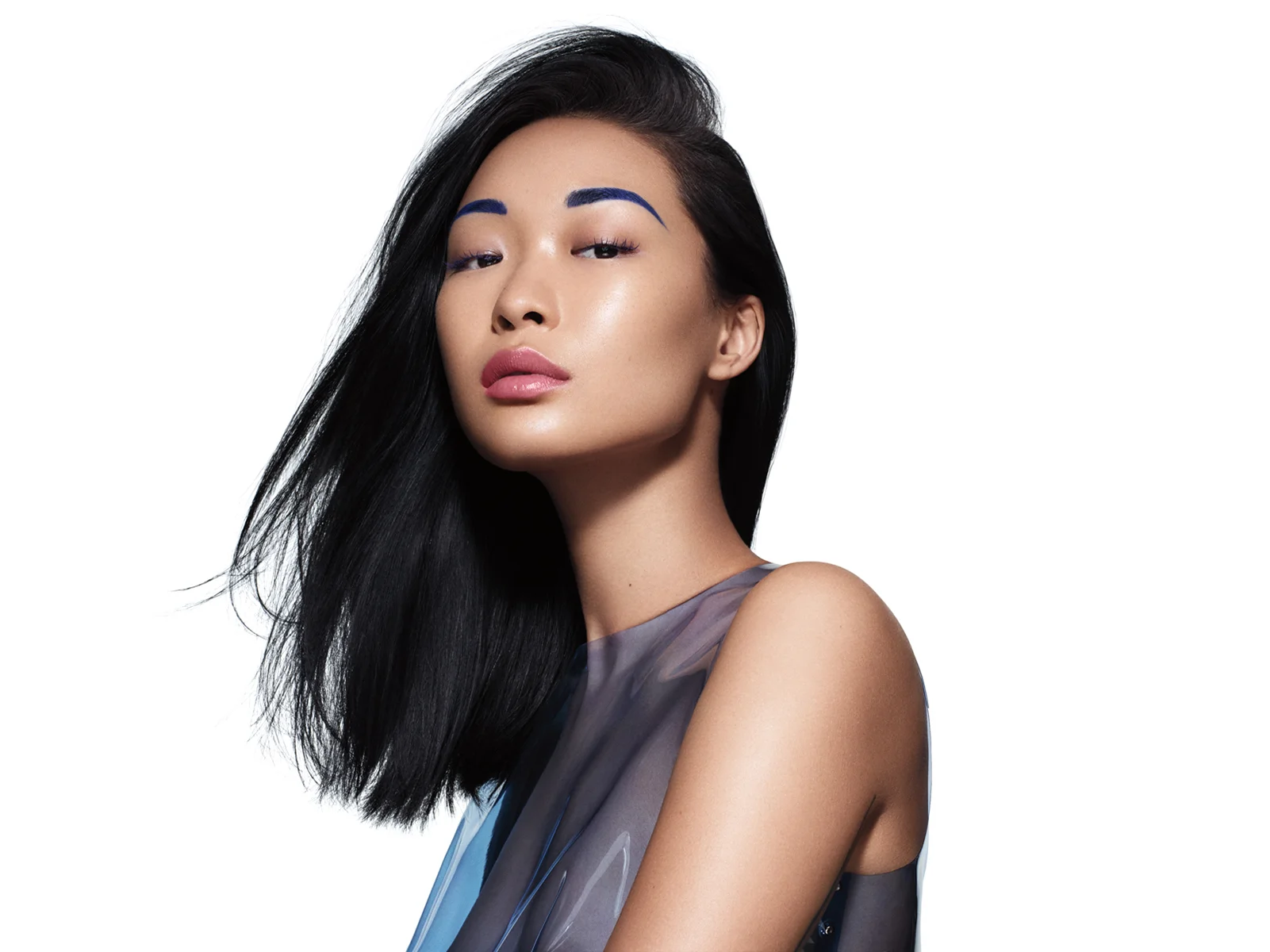 SMU_Social_On-Figure_Bibi_BlueEyebrows_sRGB300_18AW.jpg