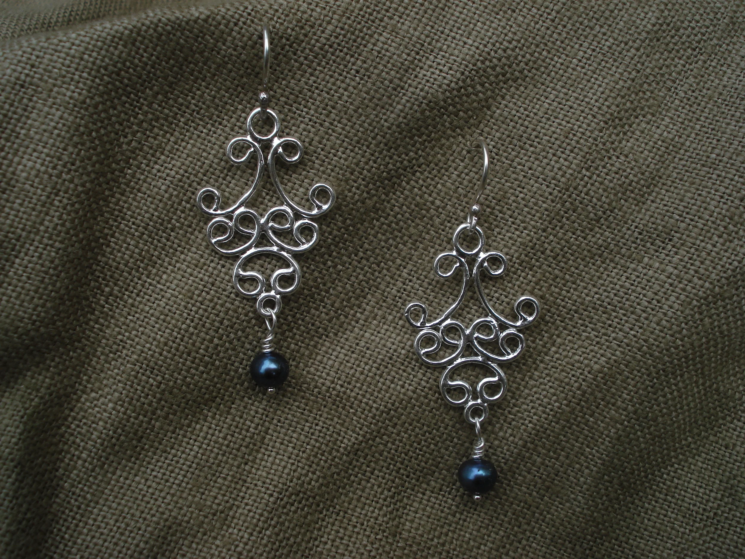 Princess. Designer filigree earrings. 