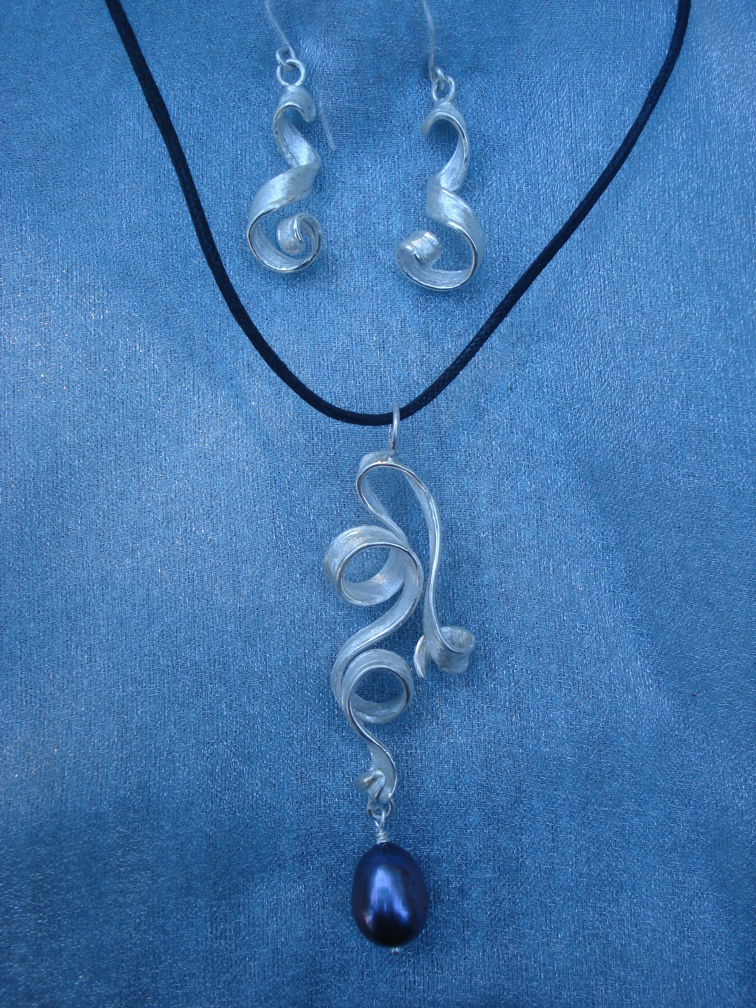 Curl Lock Designer Ribbon Earrings & Genie Wishes Designer Ribbon Pendant