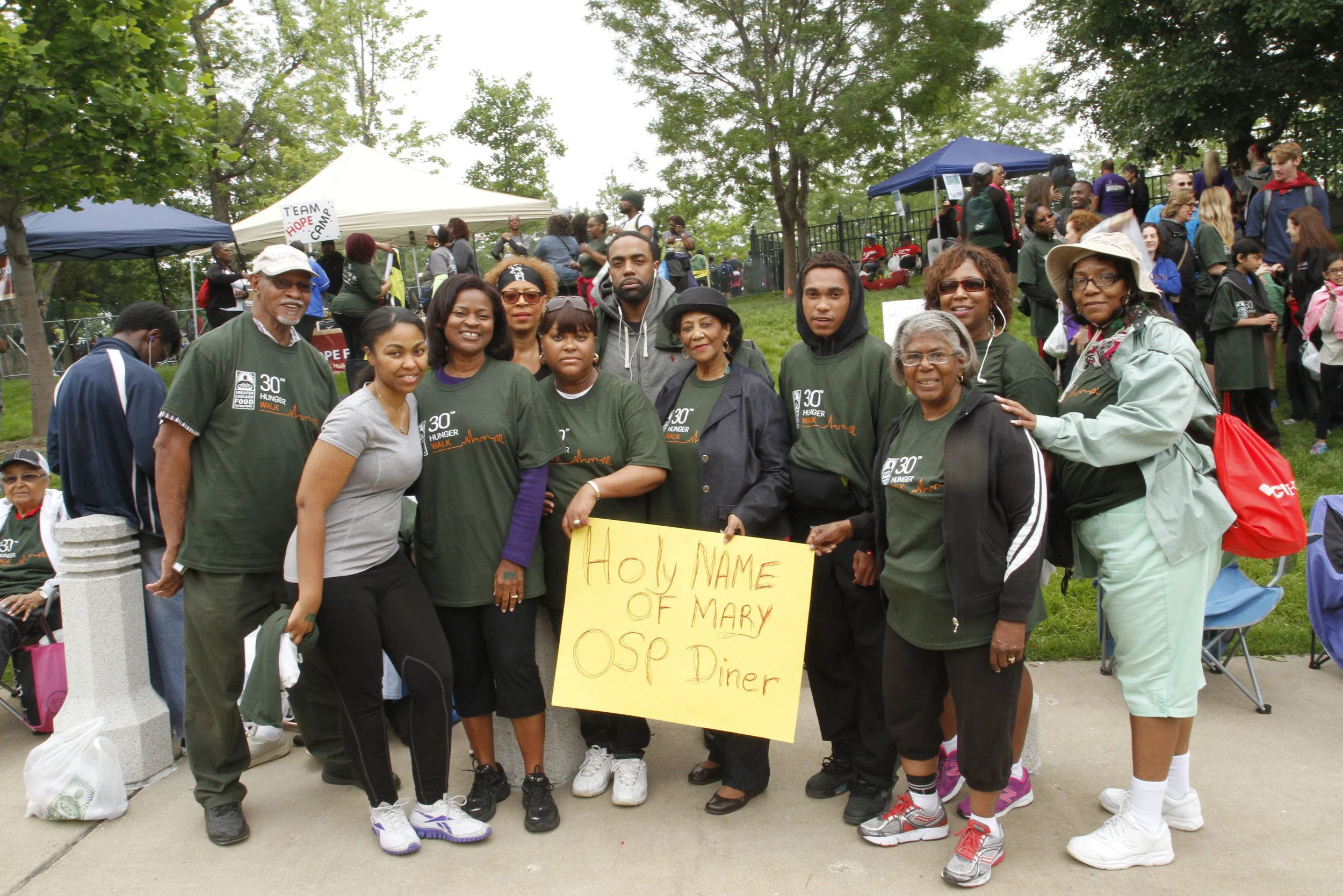 Volunteers attend the Greater Chicago Food Depository Hunger Walk to support OSP Diner.