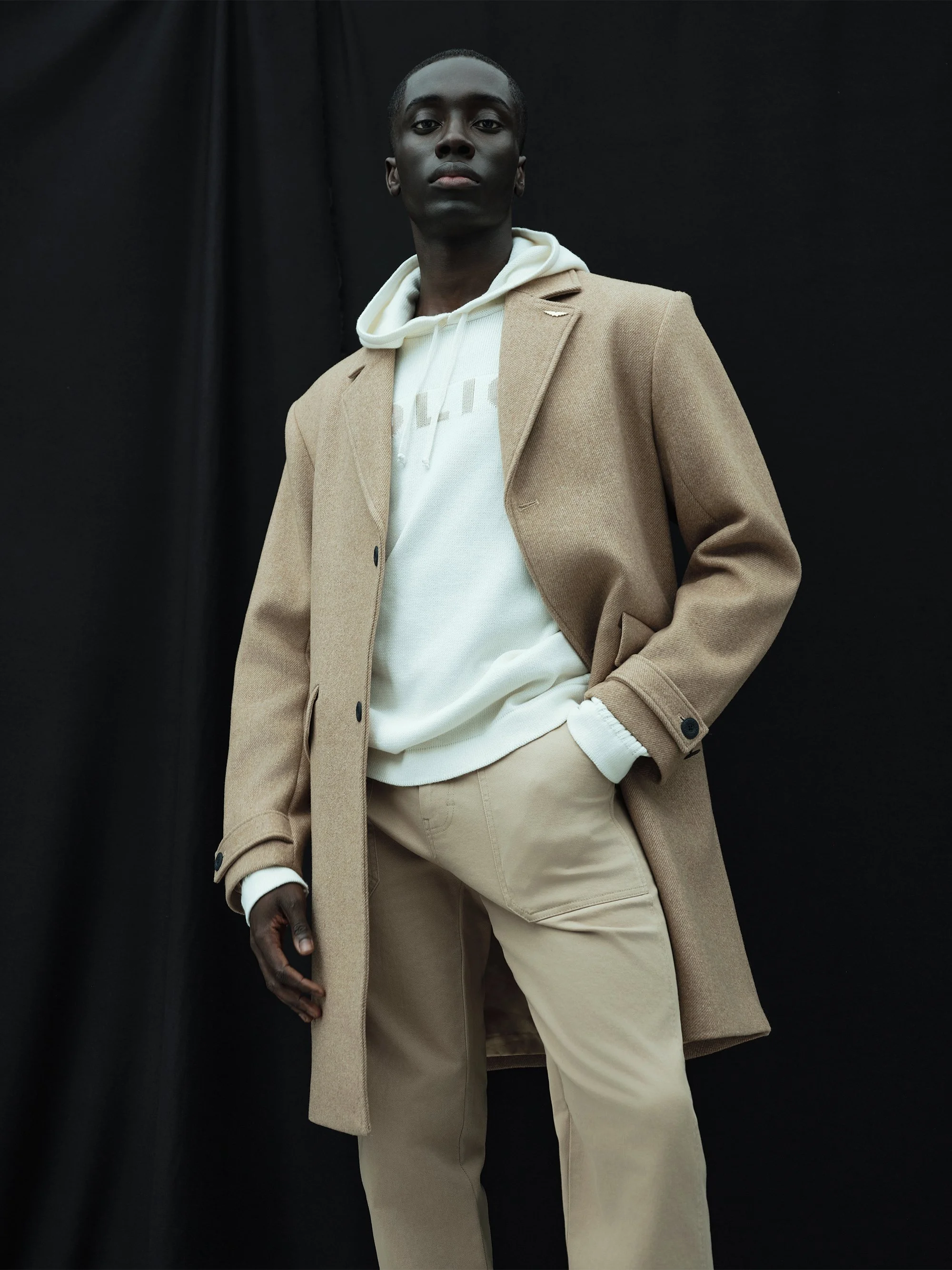 POLICESTYLE_GIUSEPPE VITARIELLO_Tavola da disegno 10.jpg