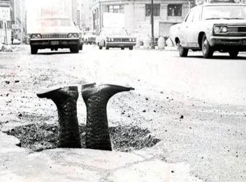pothole.jpg